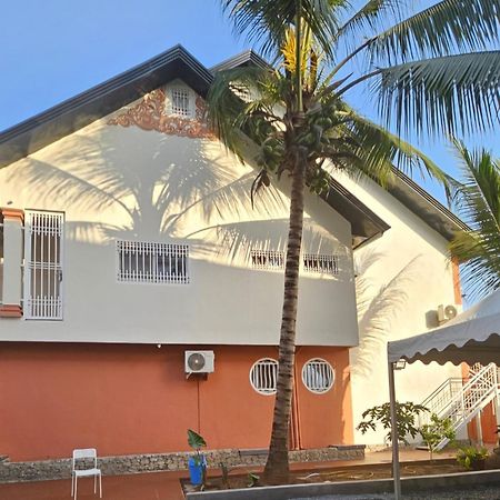 Smb-Gn Residence Lambandji - Electricite Et Wifi H24 Conakry Exterior photo