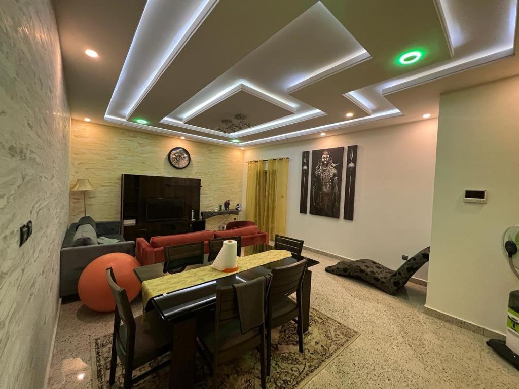 Smb-Gn Residence Lambandji - Electricite Et Wifi H24 Conakry Exterior photo