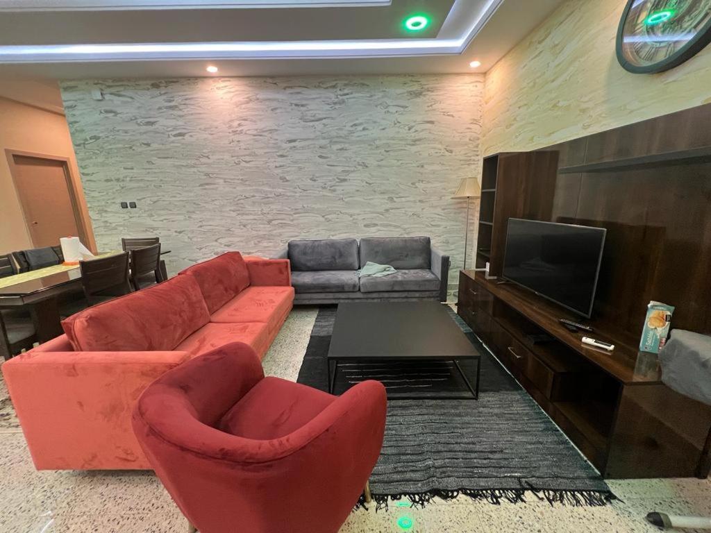 Smb-Gn Residence Lambandji - Electricite Et Wifi H24 Conakry Exterior photo