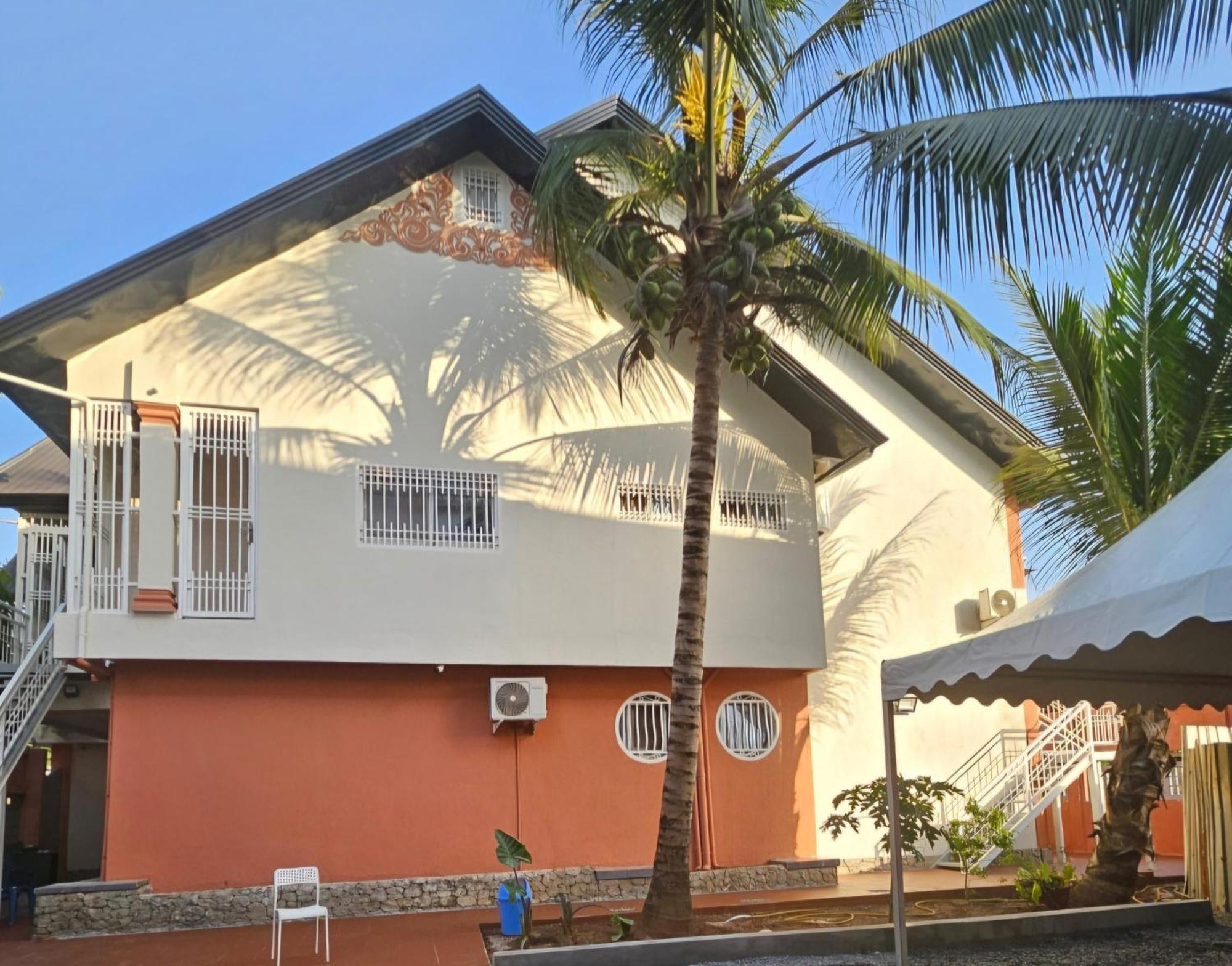 Smb-Gn Residence Lambandji - Electricite Et Wifi H24 Conakry Exterior photo